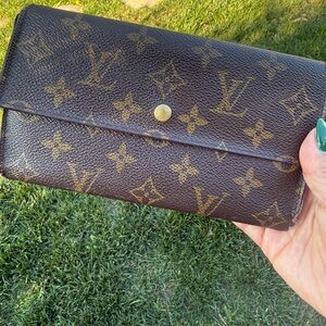 1999 Louis Vuitton Monogram Wallet in Brown